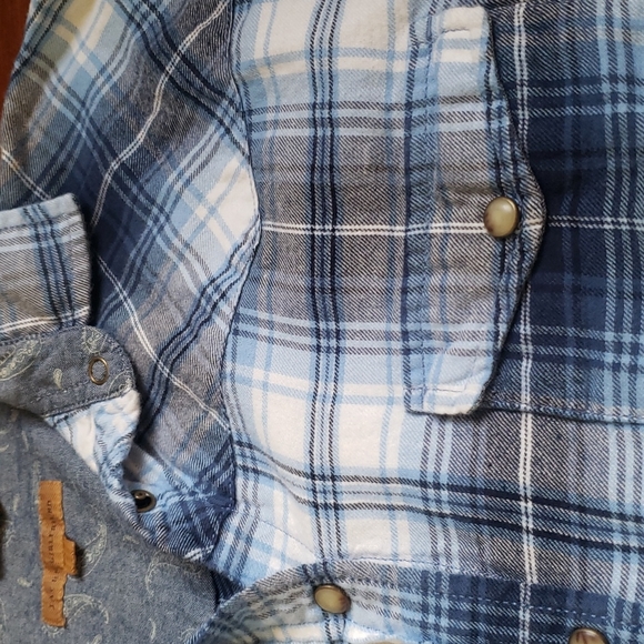 Zach's Girlfriend flannel / L - Picture 4 of 7